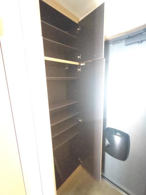 エストデュオ B棟（B301） 部屋画像