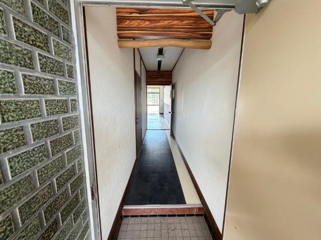 シャンテ南竹島　南棟（11〜15号室）（312） 玄関