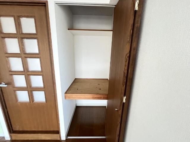 アオーラ高須（301） 収納