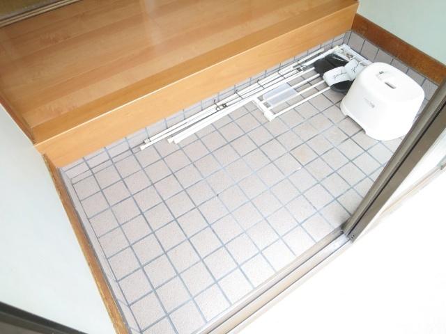 北秦泉寺91-1貸家　西棟（-） 玄関