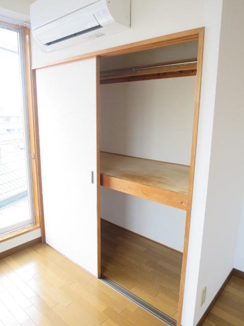 VAULTS（303） 収納