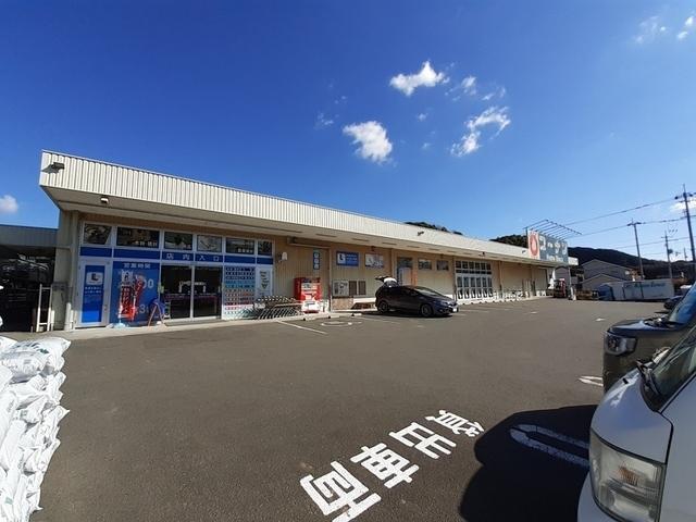 コーナンホームストック瀬戸南店：750m