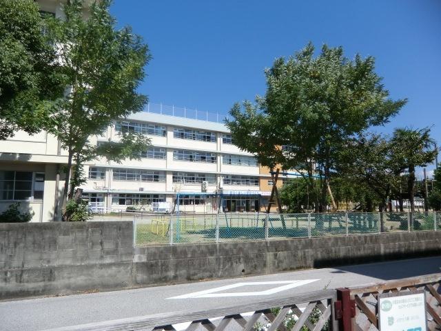高知市立一ツ橋小学校：875m