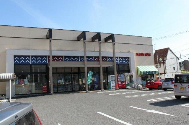 毎日屋あたご店：574m