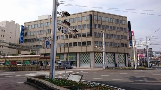 四国銀行本店：526m