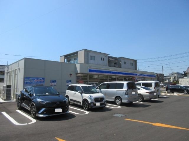 ローソン高知比島町一丁目店：614m
