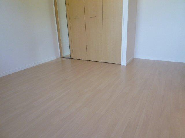 ロココ・モダン舞高 部屋画像