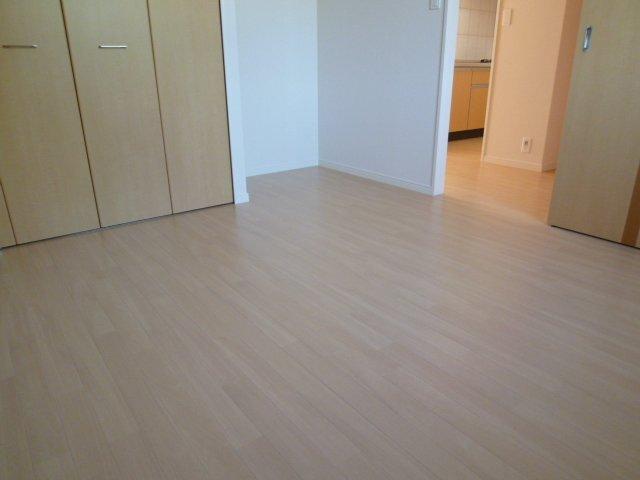 ロココ・モダン舞高 部屋画像