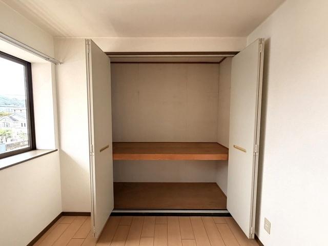 ミュゼ上町（302） 収納