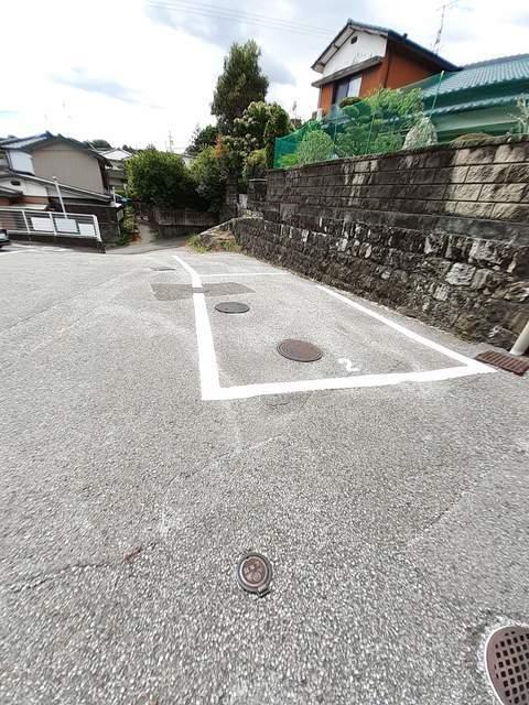 あうんハイツ（101） 駐車場