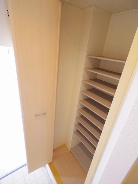 プランドール（106） 収納