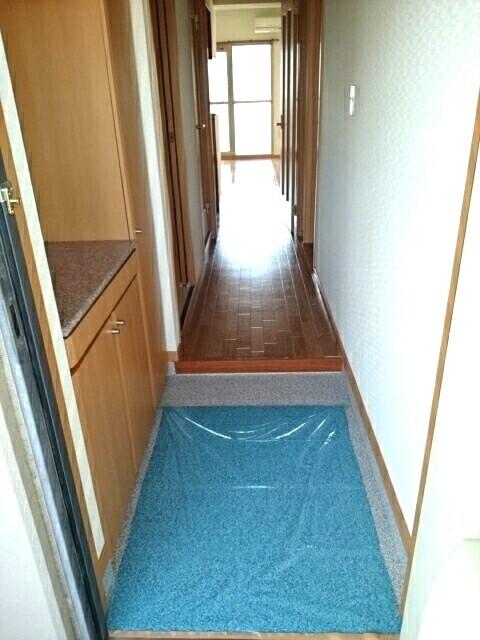 フィオーレ鏡川（402） 玄関