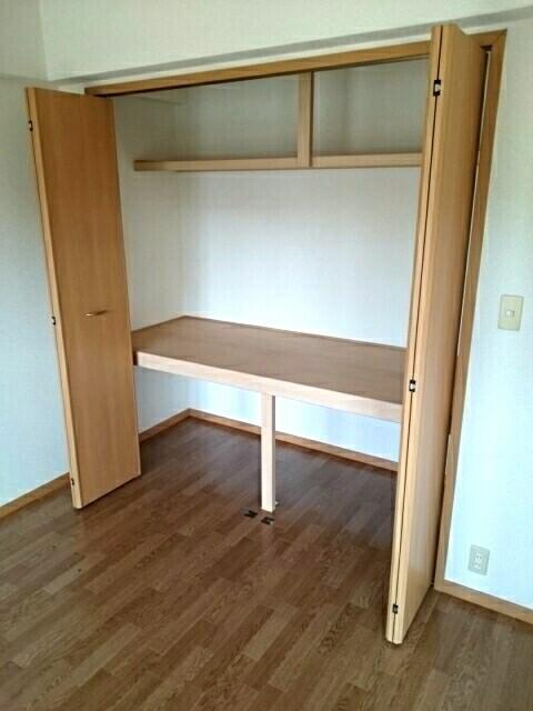 フィオーレ鏡川（402） 収納