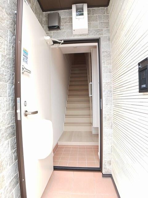 コロレ宝永町（304） 玄関