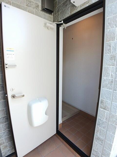 コロレ宝永町（202） 玄関