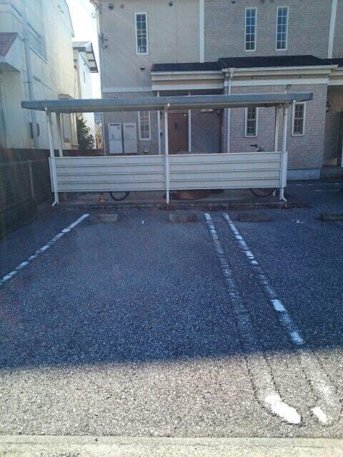 リバージュハイツ　Ⅱ（102） 駐車場