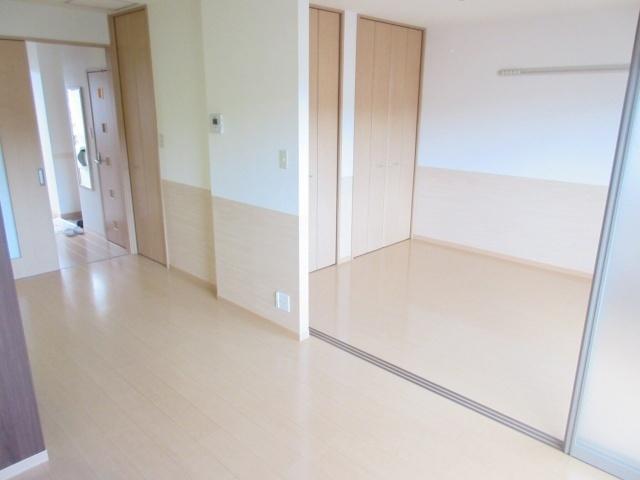 コンフォート（102） 室内