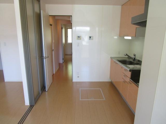 リビングタウン北川添　A棟（A303） キッチン