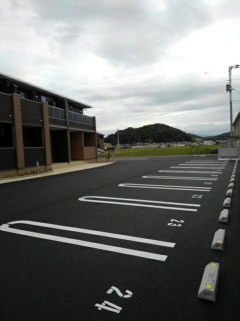 オアシス　Ⅱ（102） 駐車場