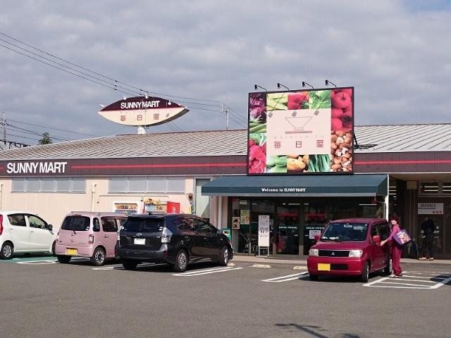 毎日屋土佐道路店：1173m