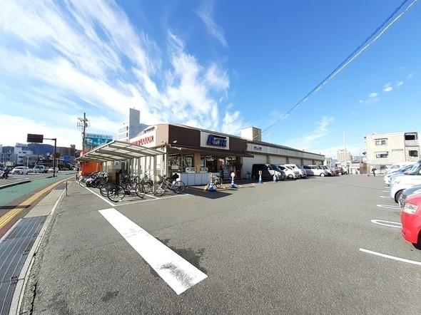 エースワン 潮江店：120m