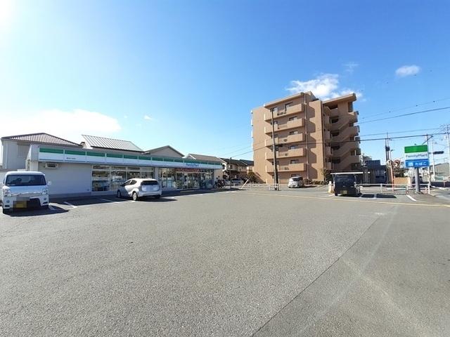ファミリーマート 高知介良店：450m