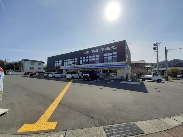 ローソン 高知神田北店：46m