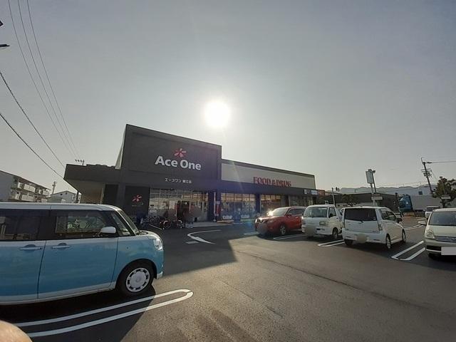 AceOne潮江店：337m