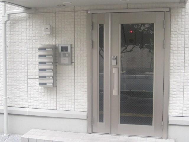 リビングタウン北川添　A棟（A303） エントランス