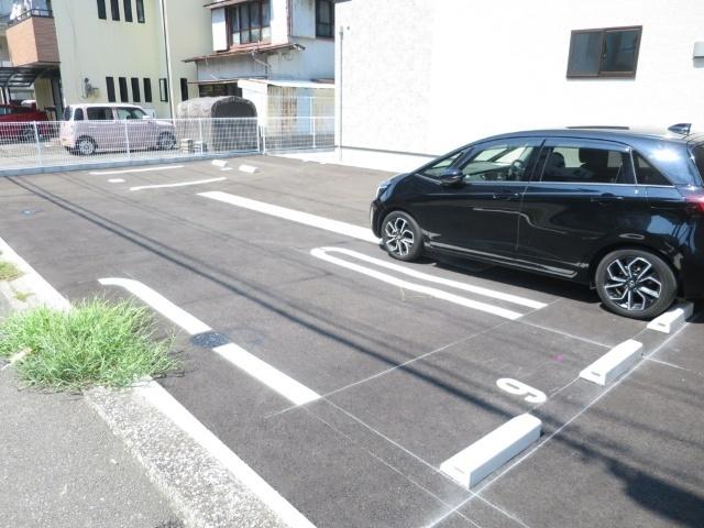 コロレ宝永町（103） 駐車場