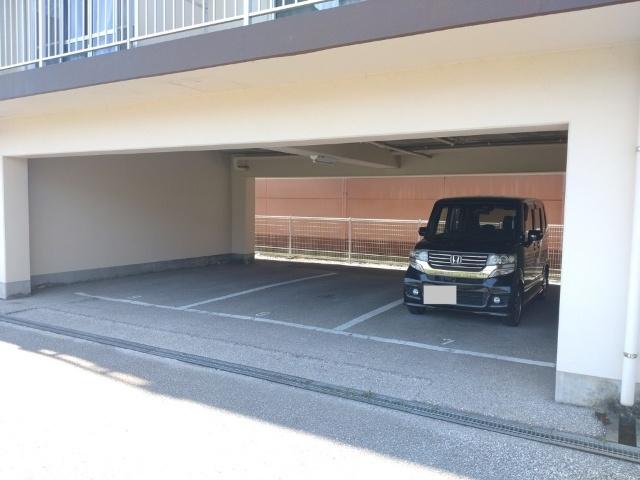フィール高須（学生プラン※2年以上ご入居いただける学生さん）（607） 駐車場