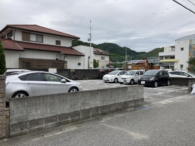 和厚モータープール（普通車区画） 駐車場
