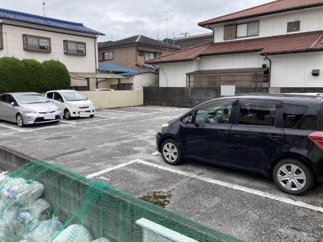 和厚モータープール（普通車区画） 外観
