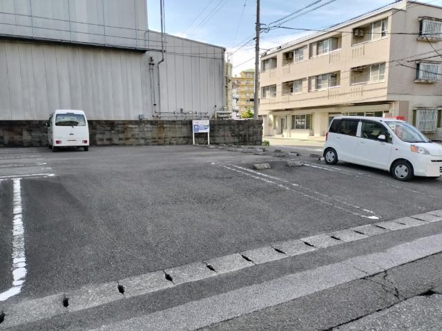 介良通パーキングⅡ（軽区画） 外観