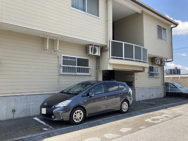 パークサイド葛島（2B） 駐車場
