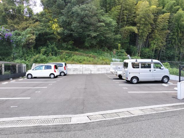 あざみの駐車場（軽区画） 駐車場