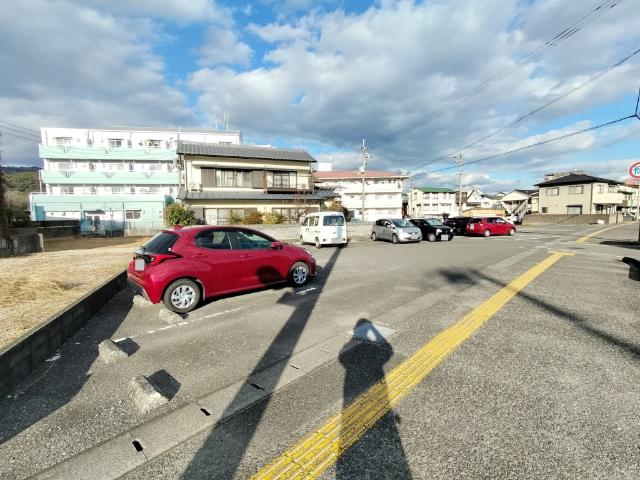 比島パーキング（普通車区画） 駐車場