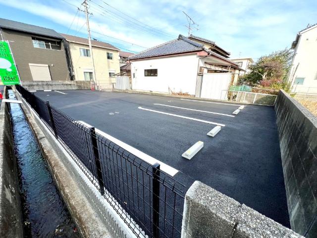 フェリステージ　エム（102） 駐車場