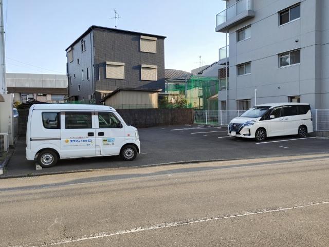 東海ビル駐車場（小型車区画） 駐車場