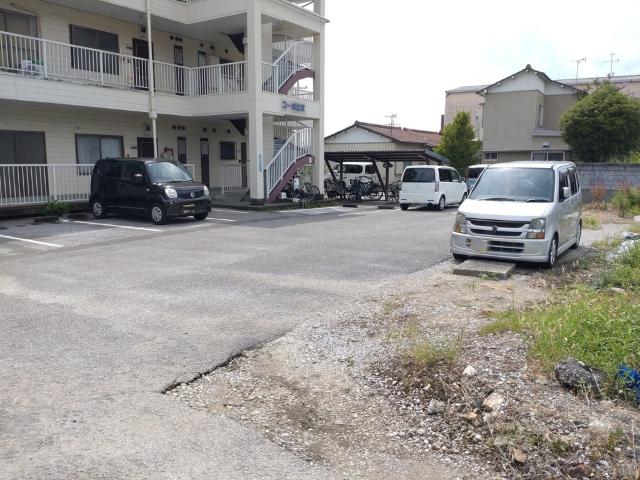 コーポ公文（101） 駐車場