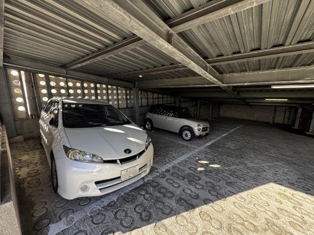 メゾンSEI（606） 駐車場