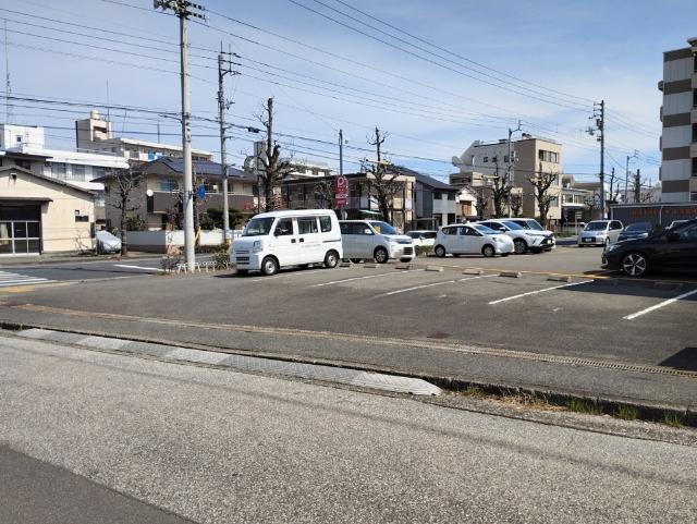 若松町パーキング（普通車区画） 外観