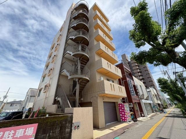 桟橋通三丁目駅より徒歩1分 築39年8ヶ月 8階建の賃貸物件