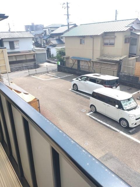 ナカツマチⅠ号館（202） 駐車場