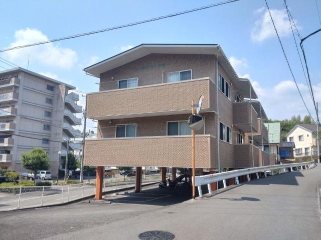 コーポラスアミー（302） 駐車場