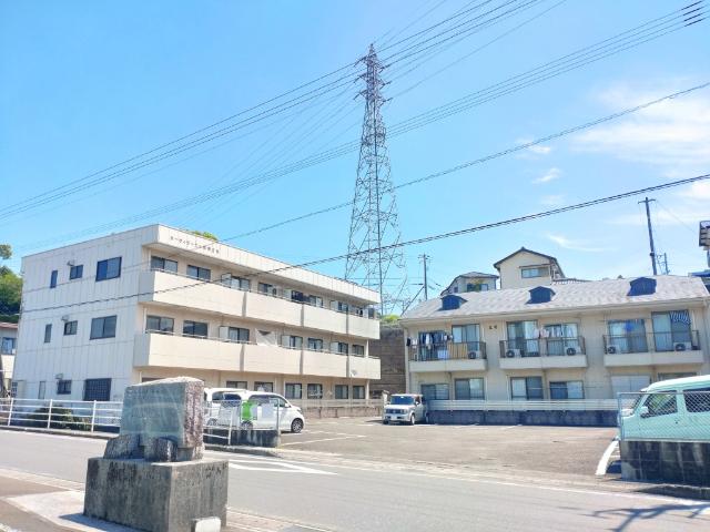 ボーヴィラージュ和田Ⅱ　A棟（A-13） 駐車場