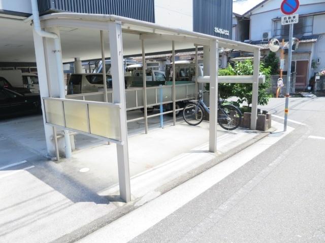 さんさんハウス（202） 共有部分