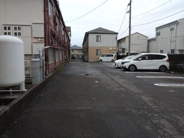 コルピーナ（105） 駐車場