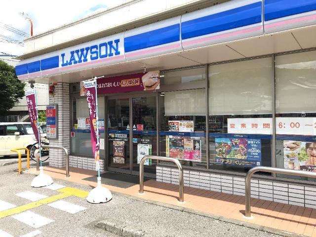 ローソン高知朝倉本町2丁目店：290m