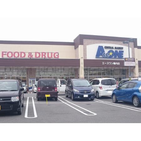 サンシャインクロバ店：556m